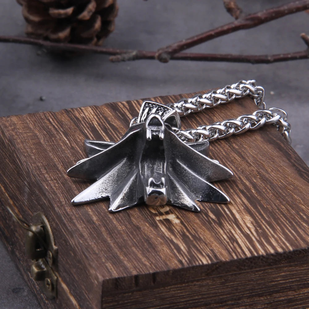 Stainless Steel Viking jewelry Wizard 3 Wild Hunt Game pendant necklace Geralt wolf head necklace with wooden box